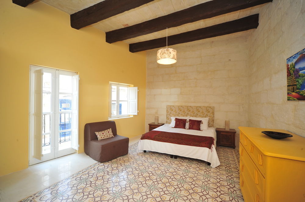 The Stonehouse Bed and Breakfast San Ġiljan Buitenkant foto