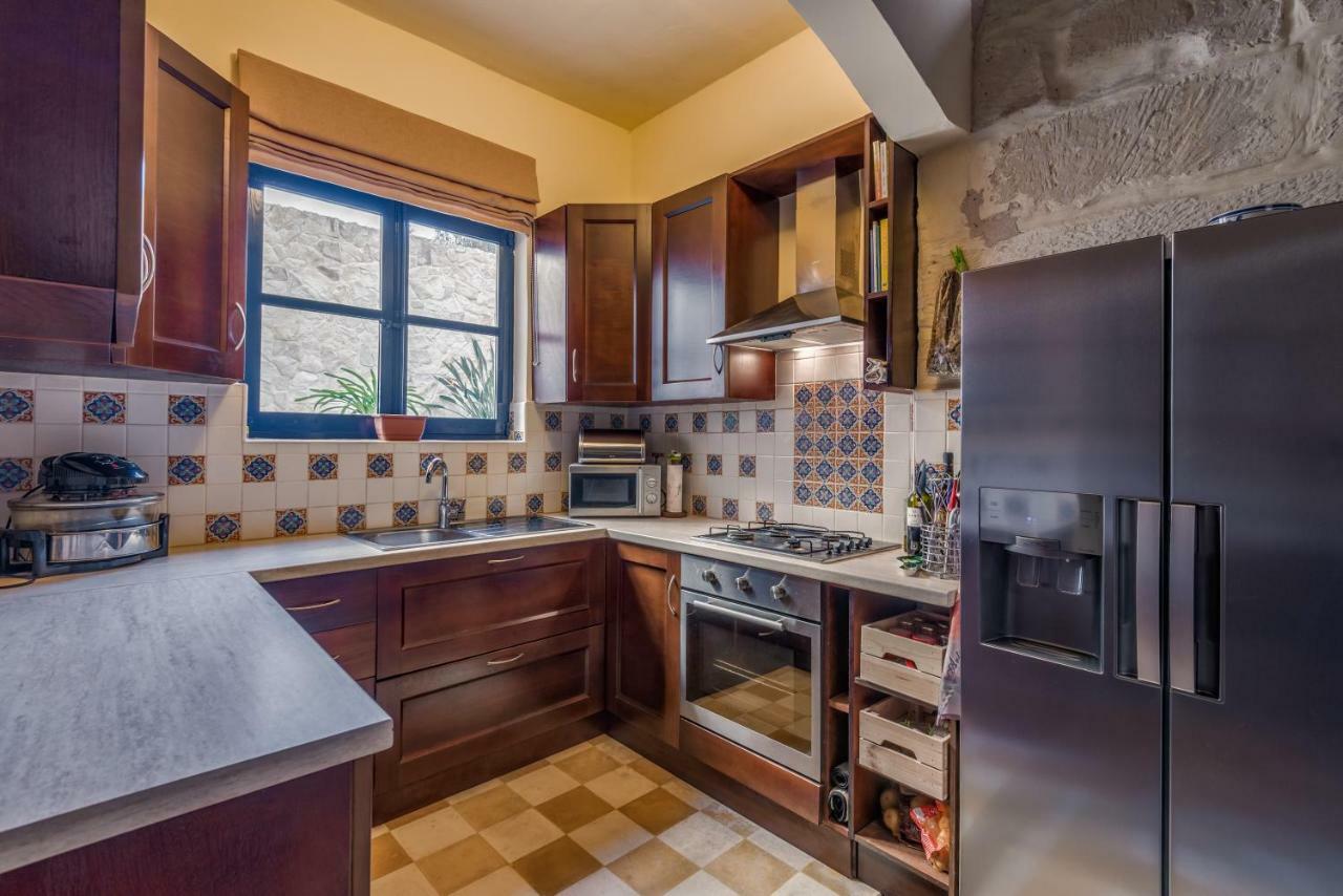 The Stonehouse Bed and Breakfast San Ġiljan Buitenkant foto
