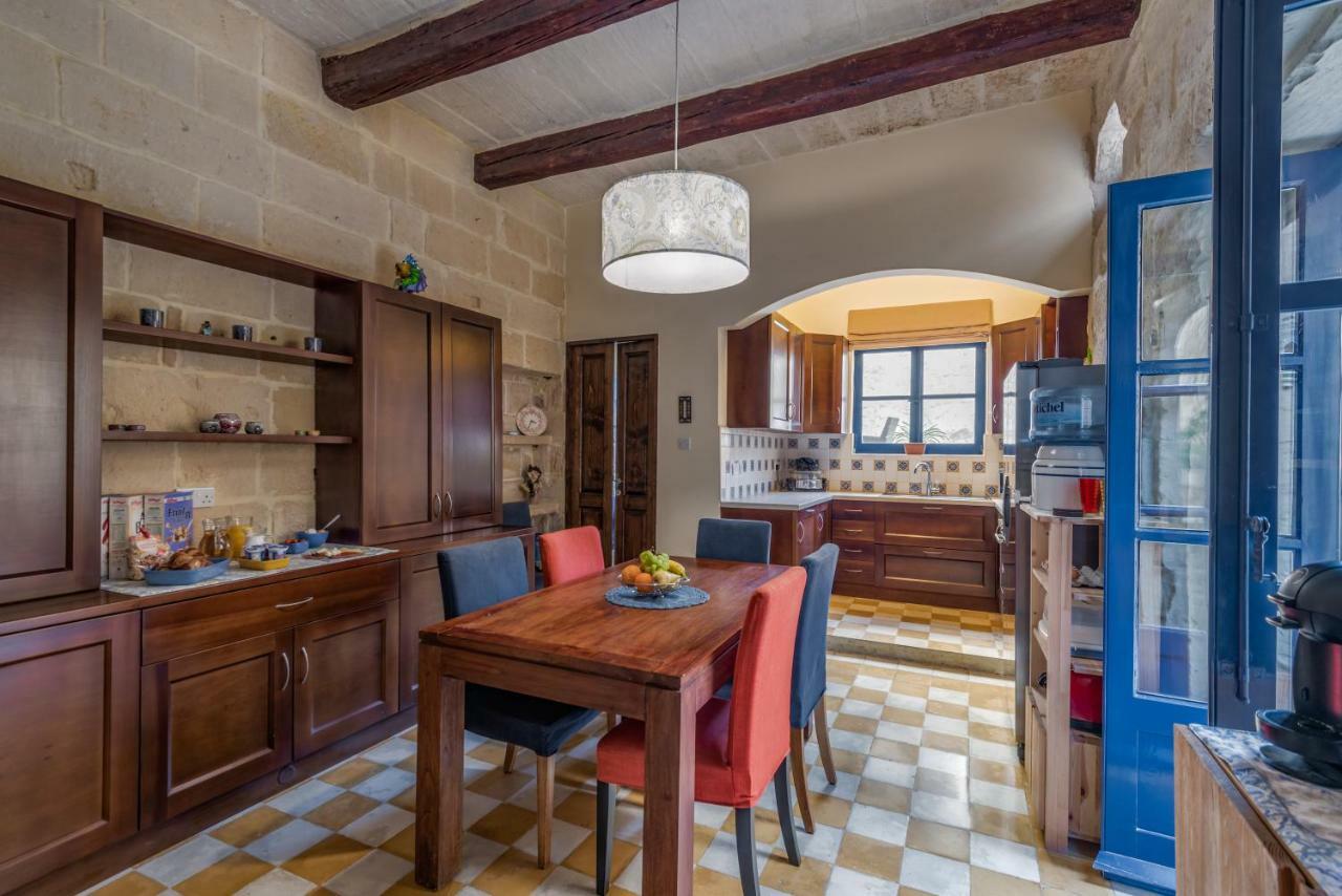 The Stonehouse Bed and Breakfast San Ġiljan Buitenkant foto